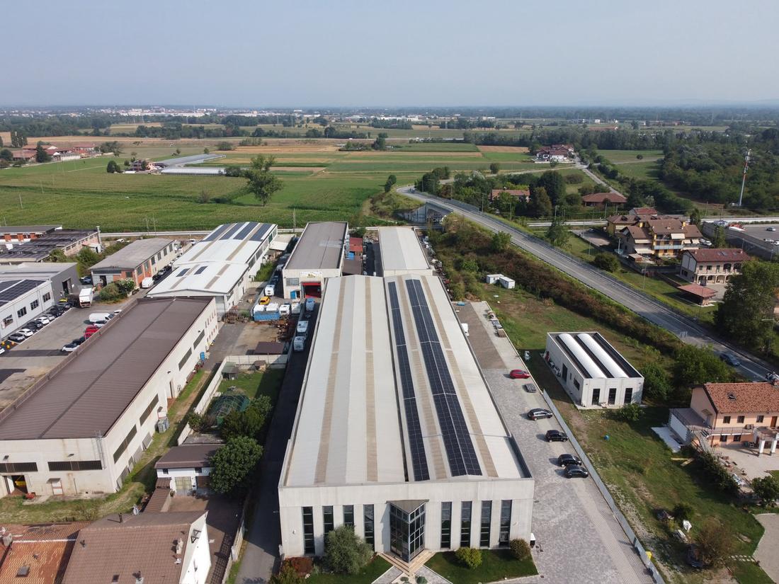 Impianto fotovoltaico su capannone 125 kWp a Settimo Torinese